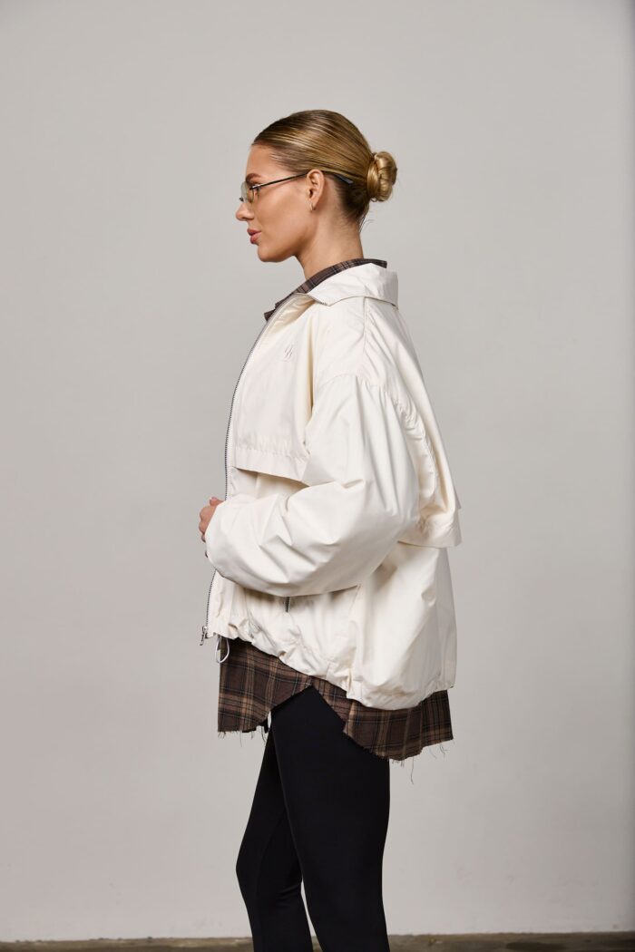 IMG_4317 (2) Куртка бомбер жіноча молоко Фото - 5