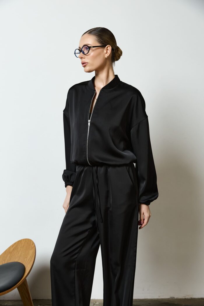 Костюм бомбер з сатину на блискавці чорний Фото - 2