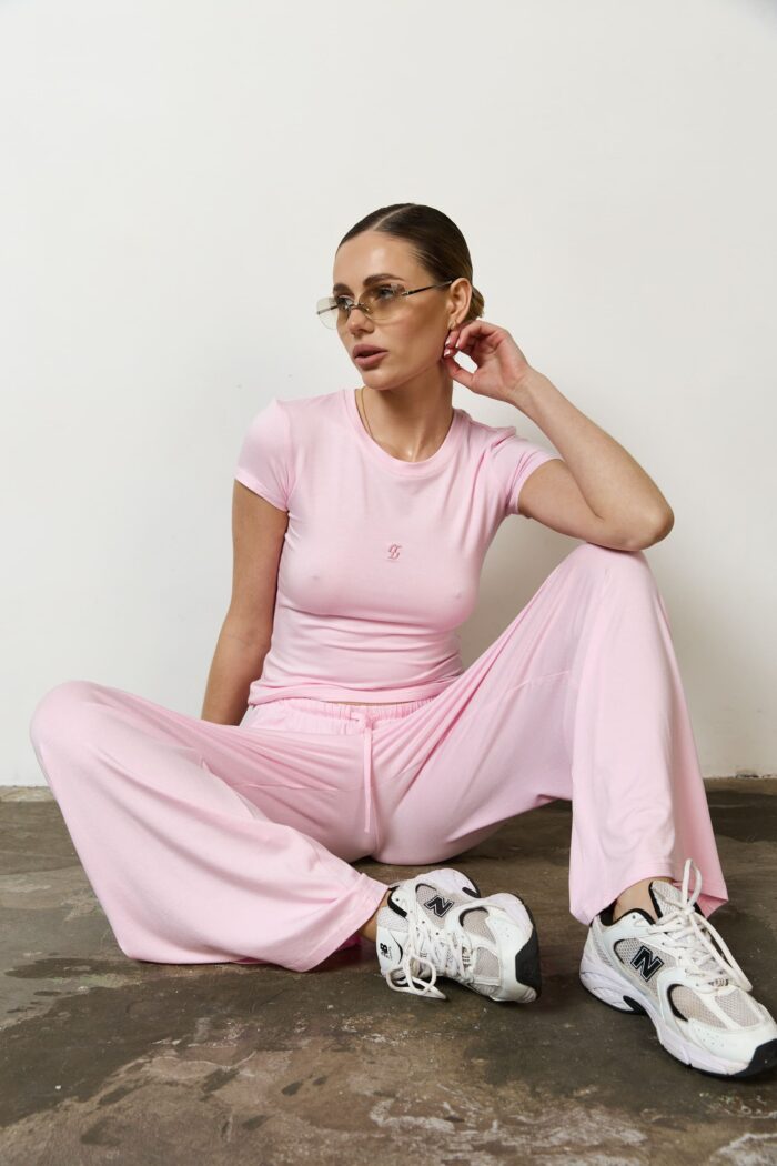 Костюм с тканини віскоза жіночий рожевий Фото - 1