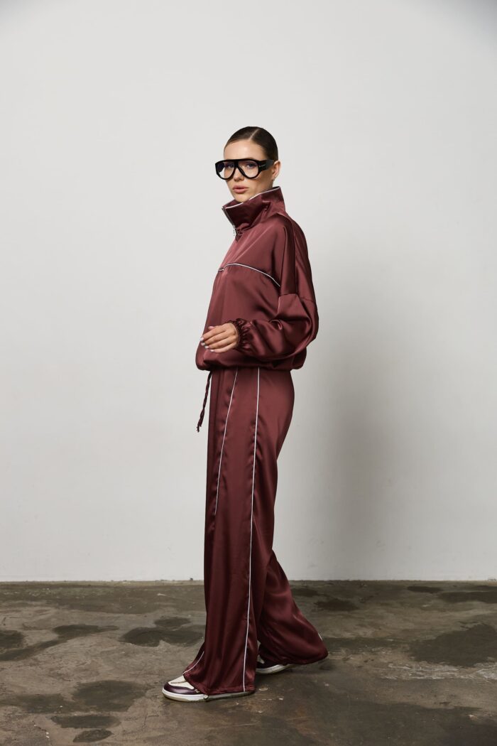 Костюм з сатину на блискавці жіночий бордо Фото - 5
