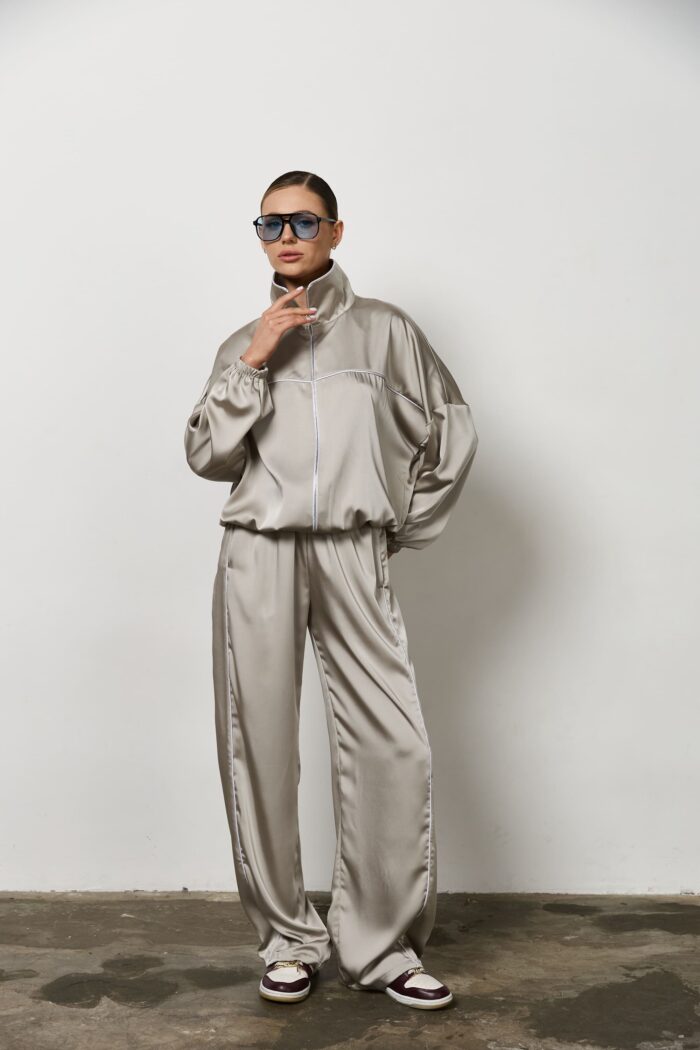 IMG_7447 Костюм з сатину на блискавці жіночий сірий Фото - 1