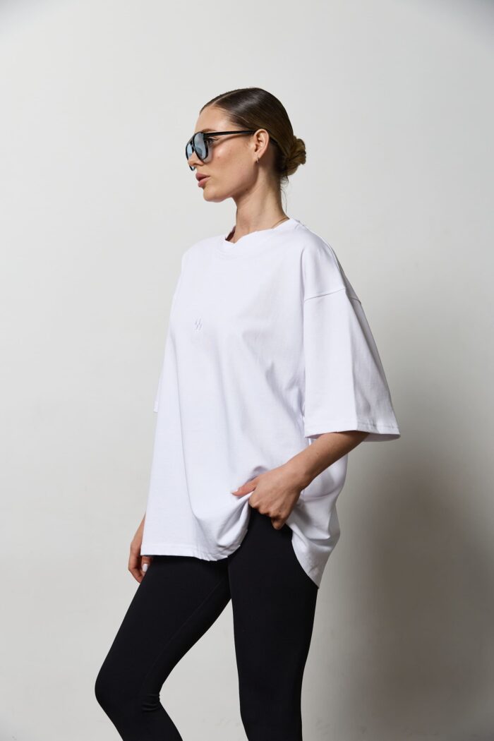 IMG_7593 Футболка оверсайз жіноча молочна Фото - 1