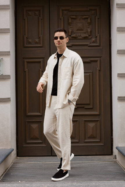 Сорочка чоловіча на гудзиках з довгим рукавом з льону бежева